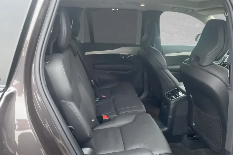 Volvo XC90 din 2024 cu 20.500 km - oferta VOL165133 - foto 6