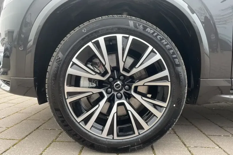 Volvo XC90 din 2024 cu 20.500 km - oferta VOL165133 - foto 7