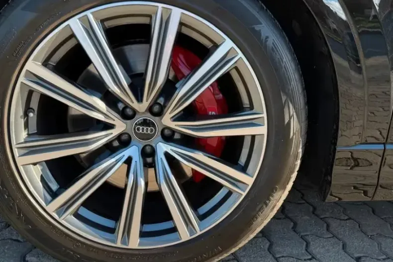 Audi SQ8 din 2023 cu 28.000 km - oferta AUD165137 - foto 6