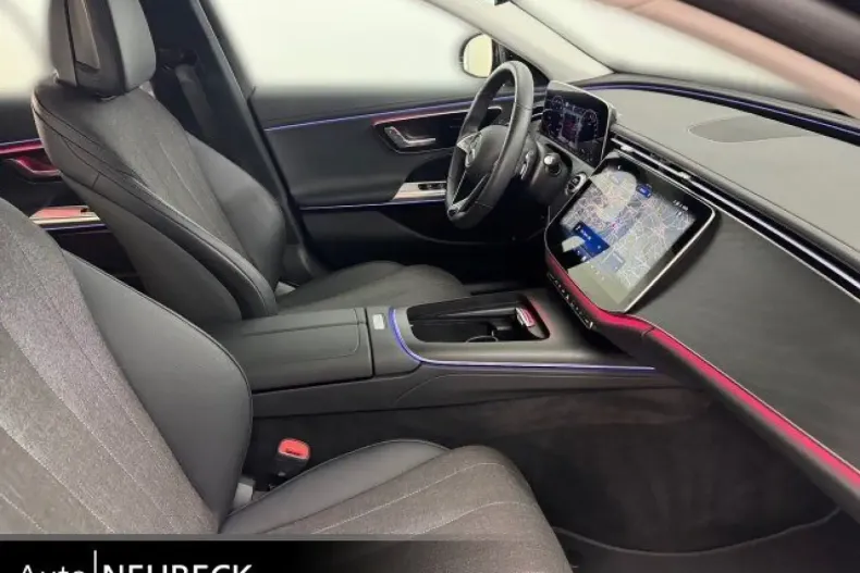 Mercedes-Benz E 300 din 2024 cu 5.300 km - oferta MER165144 - foto 23