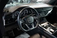Audi Q8 din 2020 cu 80.000 km - oferta AUD165150 - foto 30