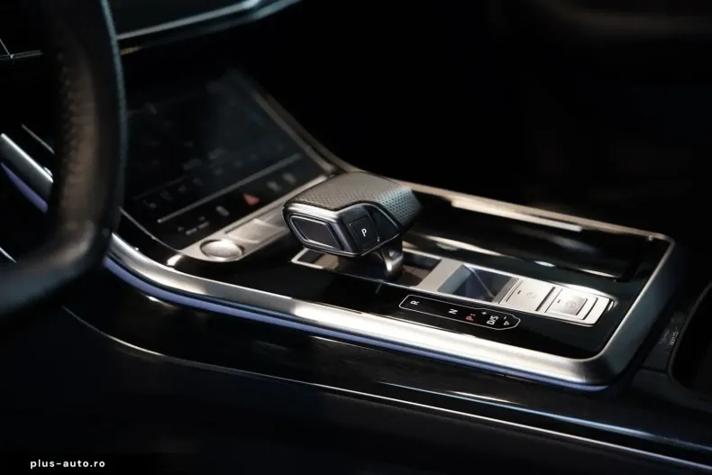 Audi Q8 din 2020 cu 80.000 km - oferta AUD165150 - foto 35