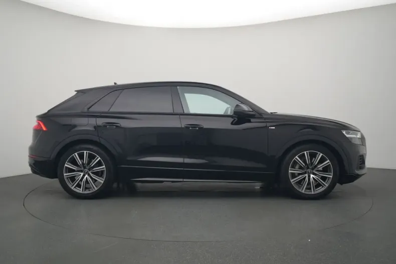 Audi Q8 din 2021 cu 42.231 km - oferta AUD165151 - foto 2