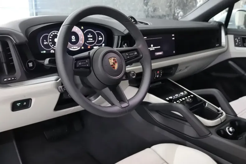 Porsche Cayenne din 2025 cu 90 km - oferta POR165171 - foto 11