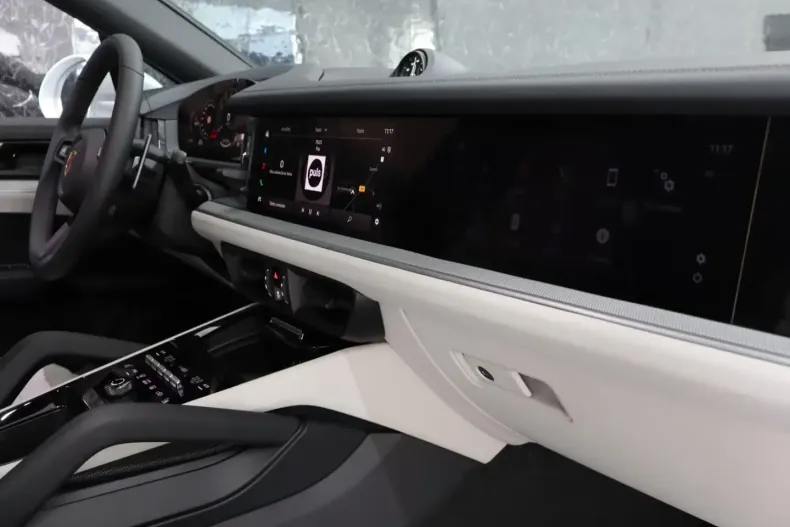 Porsche Cayenne din 2025 cu 90 km - oferta POR165171 - foto 15