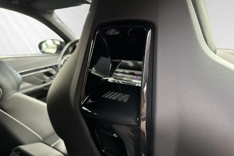 BMW M5 din 2024 cu 37.242 km - oferta BMW165184 - foto 15