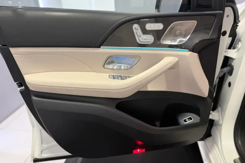 Mercedes-Benz GLE 350 din 2023 cu 99.500 km - oferta MER165186 - foto 10