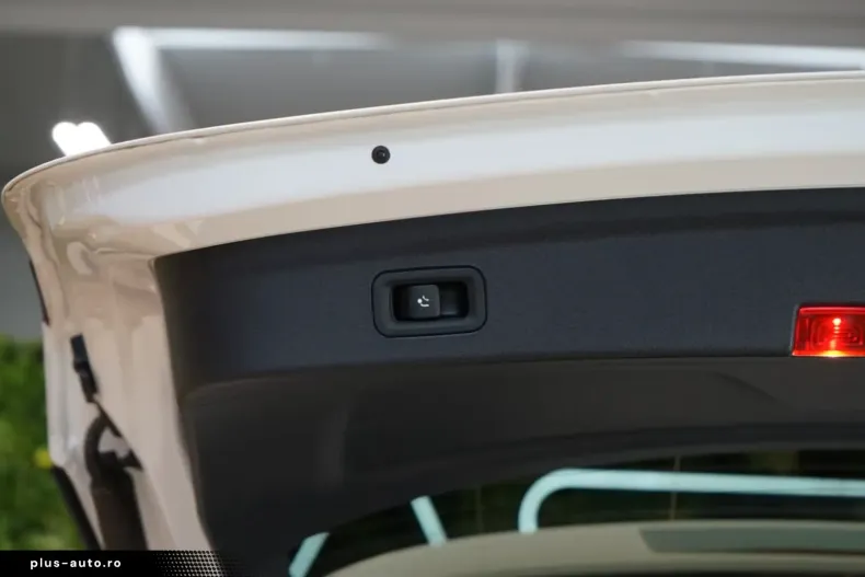 Mercedes-Benz GLE 350 din 2021 cu 93.778 km - oferta MER165189 - foto 26