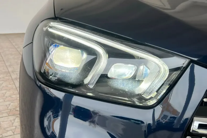 Mercedes-Benz GLE 400 din 2021 cu 71.754 km - oferta MER165196 - foto 37