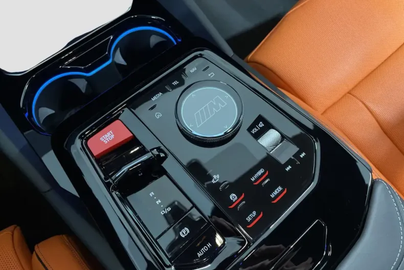 BMW M5 din 2025 cu 23.641 km - oferta BMW165197 - foto 9