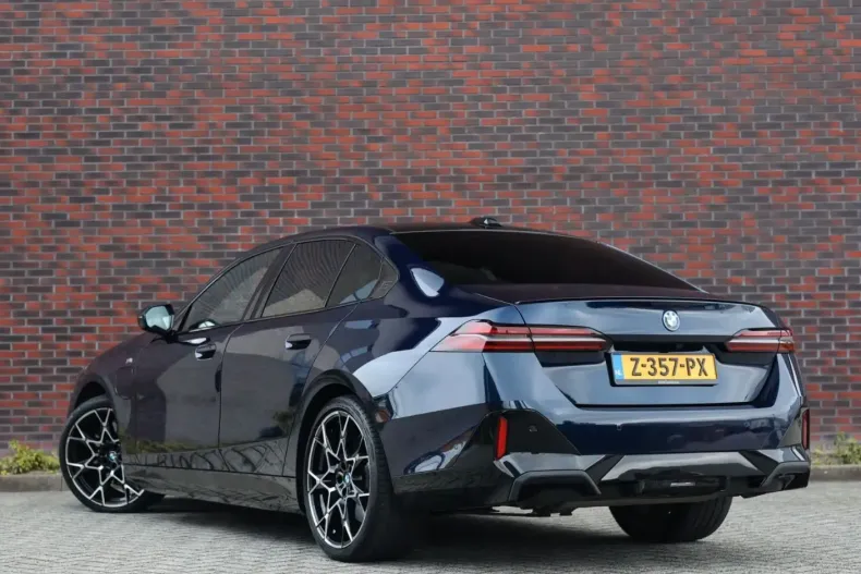 BMW 550 din 2024 cu 45.710 km - oferta BMW165201 - foto 2