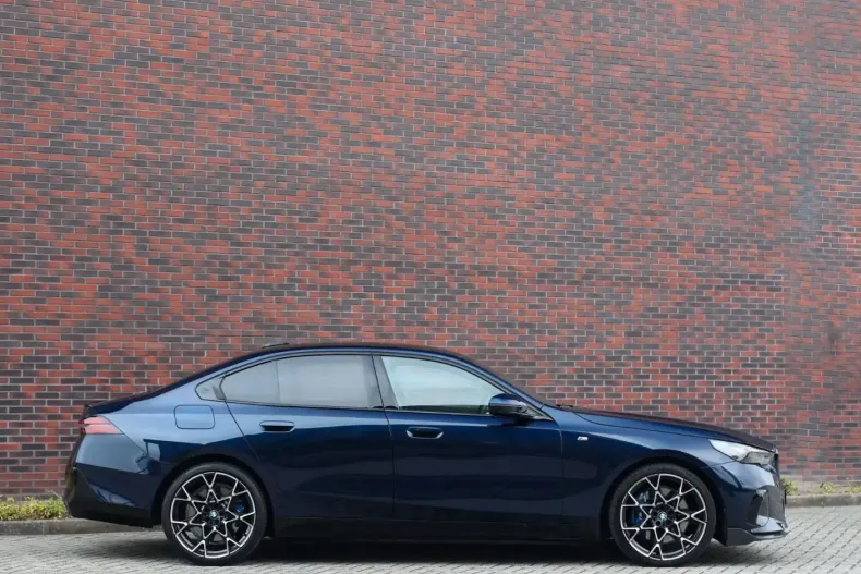 BMW 550 din 2024 cu 45.710 km - oferta BMW165201 - foto 21