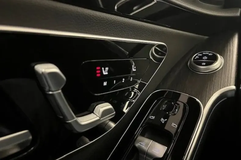 Mercedes-Benz S 580 din 2022 cu 116.425 km - oferta MER165207 - foto 12