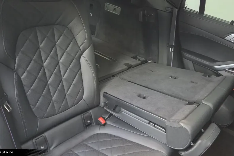 BMW X6 din 2025 cu 5.888 km - oferta BMW165219 - foto 23