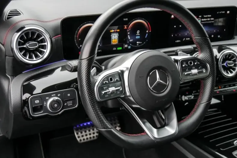 Mercedes-Benz CLA 250 din 2022 cu 62.004 km - oferta MER165224 - foto 8