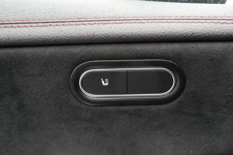 Mercedes-Benz CLA 250 din 2022 cu 62.004 km - oferta MER165224 - foto 11