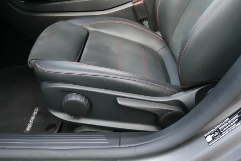 Mercedes-Benz CLA 250 din 2022 cu 84.534 km - oferta MER165225 - foto 17