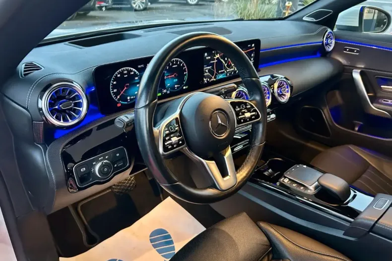 Mercedes-Benz CLA 250 din 2022 cu 24.715 km - oferta MER165227 - foto 20