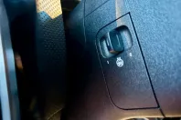 Mercedes-Benz CLA 250 din 2022 cu 24.715 km - oferta MER165227 - foto 39