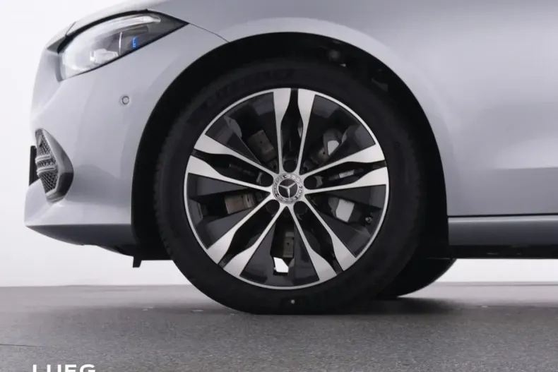 Mercedes-Benz C 300 din 2022 cu 11.834 km - oferta MER165229 - foto 19