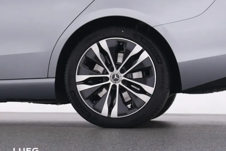 Mercedes-Benz C 300 din 2022 cu 11.834 km - oferta MER165229 - foto 20