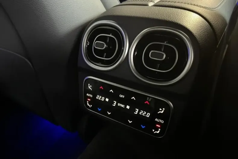 Mercedes-Benz C 300 din 2022 cu 63.560 km - oferta MER165234 - foto 6