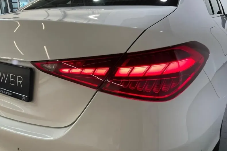 Mercedes-Benz C 180 din 2022 cu 39.297 km - oferta MER165236 - foto 16