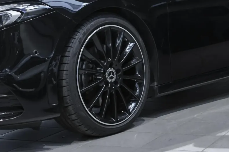 Mercedes-Benz A 250 din 2020 cu 83.210 km - oferta MER165238 - foto 9