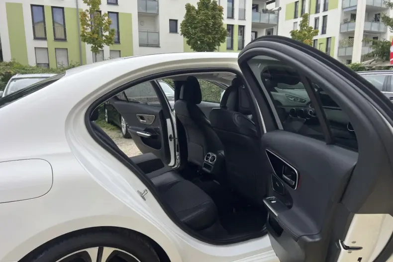 Mercedes-Benz C 200 din 2022 cu 72.000 km - oferta MER165239 - foto 22