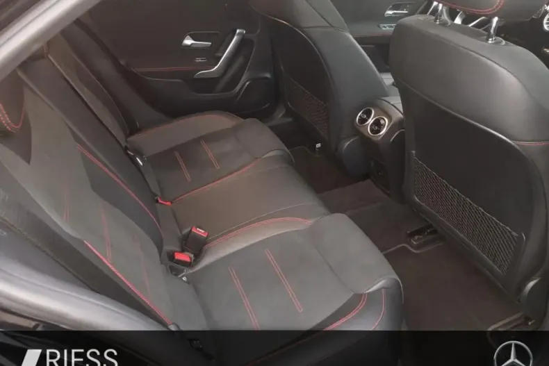 Mercedes-Benz A 250 din 2022 cu 95.795 km - oferta MER165242 - foto 17