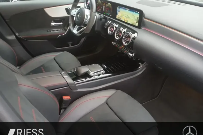 Mercedes-Benz A 250 din 2022 cu 95.795 km - oferta MER165242 - foto 19