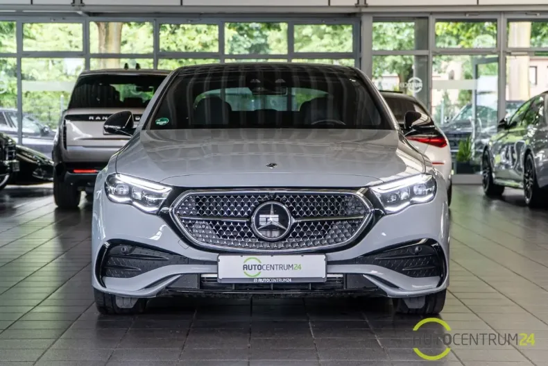 Mercedes-Benz E 450 din 2024 cu 11.282 km - oferta MER165246 - foto 4