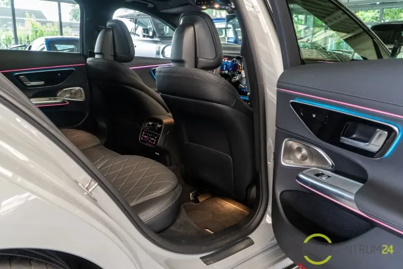 Mercedes-Benz E 450 din 2024 cu 11.282 km - oferta MER165246 - foto 21