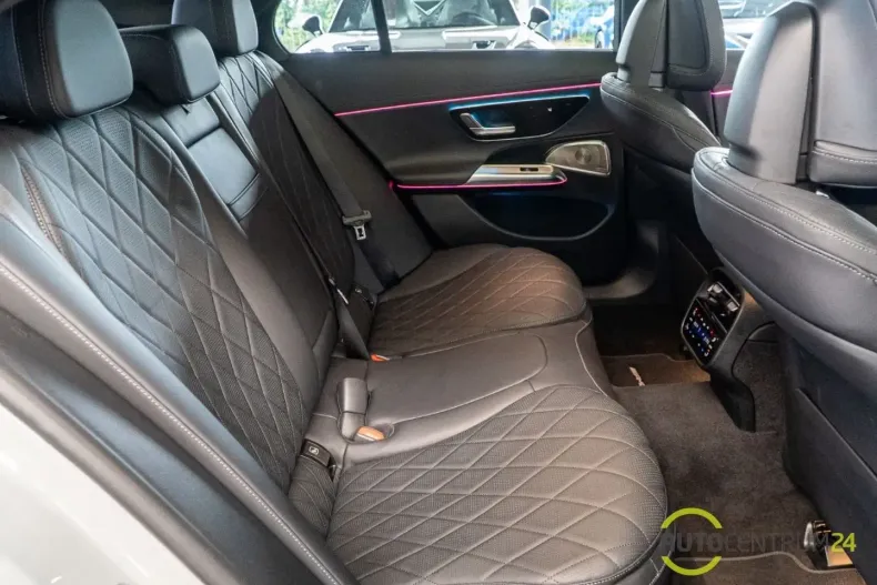 Mercedes-Benz E 450 din 2024 cu 11.282 km - oferta MER165246 - foto 22