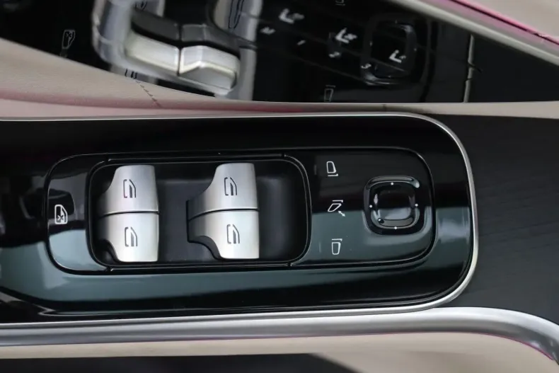 Mercedes-Benz S 450 din 2024 cu 70.943 km - oferta MER165253 - foto 30