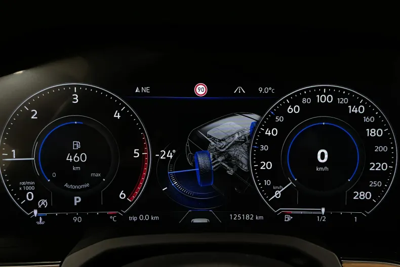 Volkswagen Touareg din 2021 cu 125.182 km - oferta VOL165264 - foto 28