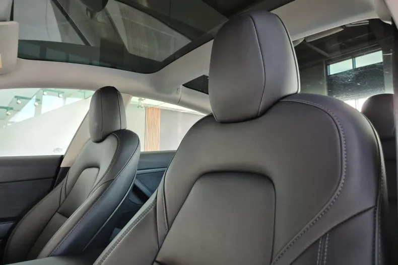 Tesla Model 3 din 2023 cu 81.000 km - oferta TES165267 - foto 17