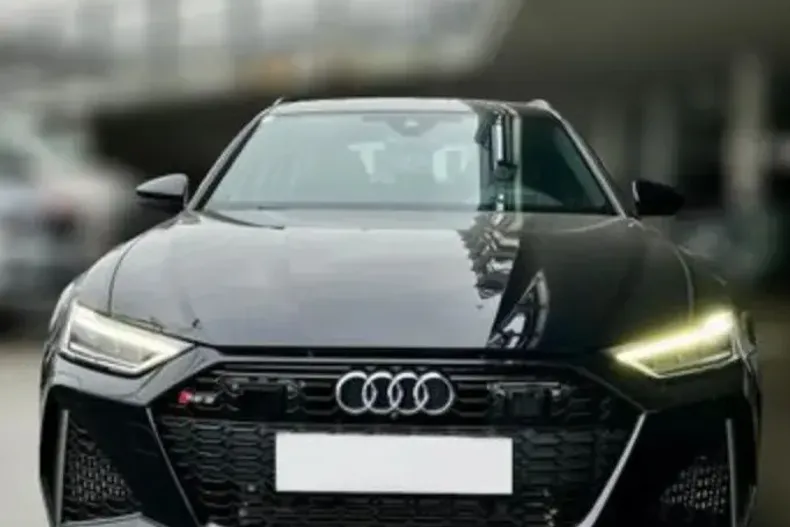 Audi RS6 din 2025 cu 3.788 km - oferta AUD165273 - foto 1