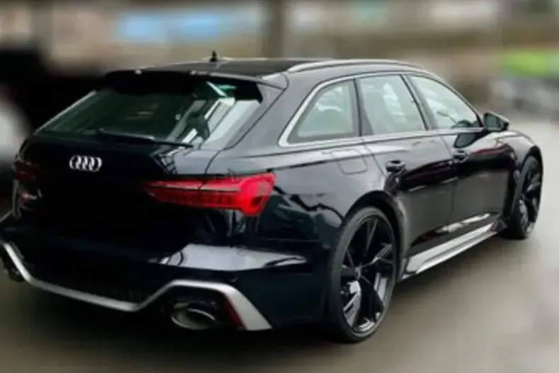 Audi RS6 din 2025 cu 3.788 km - oferta AUD165273 - foto 2