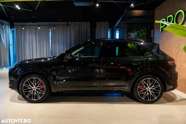 Porsche Cayenne din 2025 cu 7.100 km - oferta POR165275 - foto 11