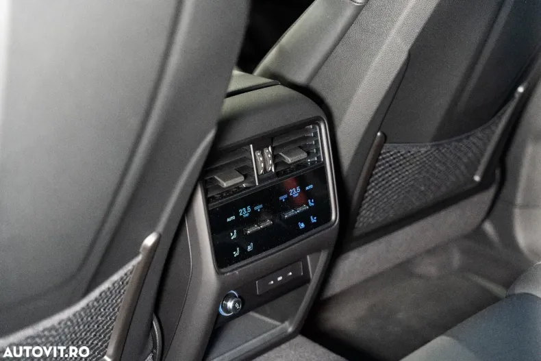 Porsche Cayenne din 2025 cu 7.100 km - oferta POR165275 - foto 29