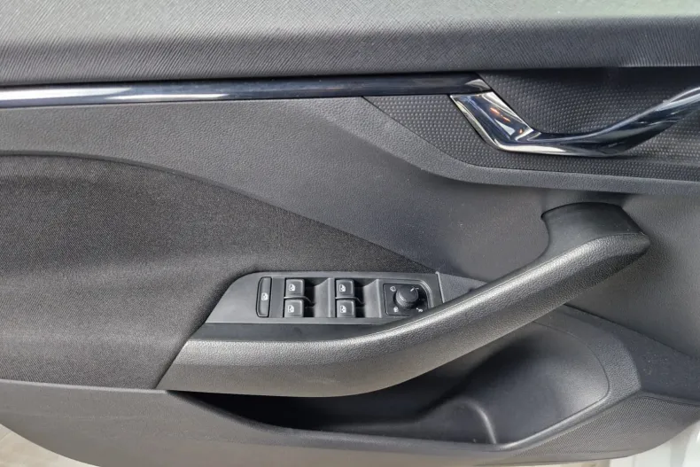 Skoda Scala din 2020 cu 105.716 km - oferta SKO165278 - foto 10