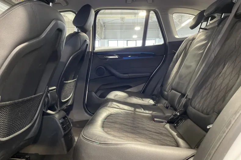 BMW X1 din 2020 cu 96.958 km - oferta BMW165282 - foto 12