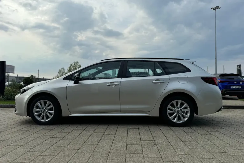 Toyota Corolla din 2025 cu 7 km - oferta TOY165285 - foto 4