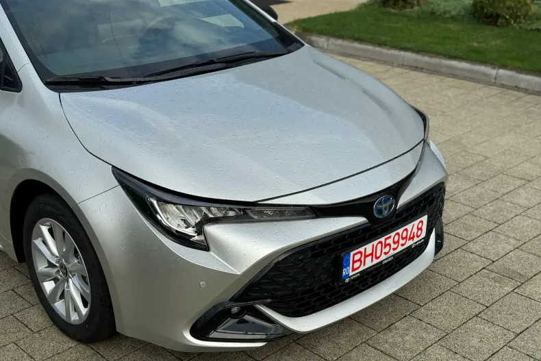 Toyota Corolla din 2025 cu 7 km - oferta TOY165285 - foto 9