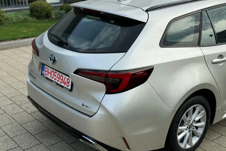 Toyota Corolla din 2025 cu 7 km - oferta TOY165285 - foto 10