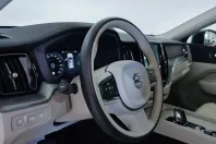 Volvo XC60 din 2020 cu 94.187 km - oferta VOL165292 - foto 5