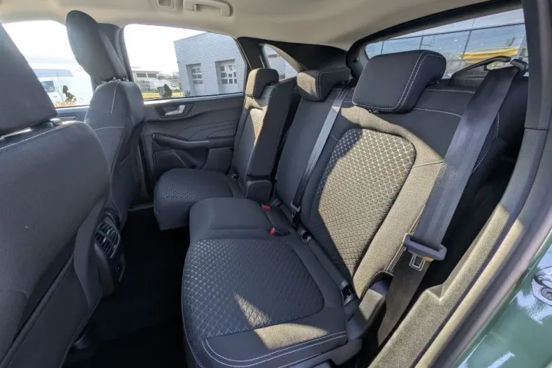 Ford Kuga din 2025 cu 1 km - oferta FOR165293 - foto 24