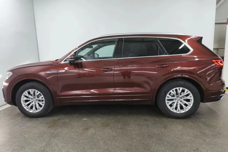 Volkswagen Touareg din 2020 cu 150.000 km - oferta VOL165295 - foto 2