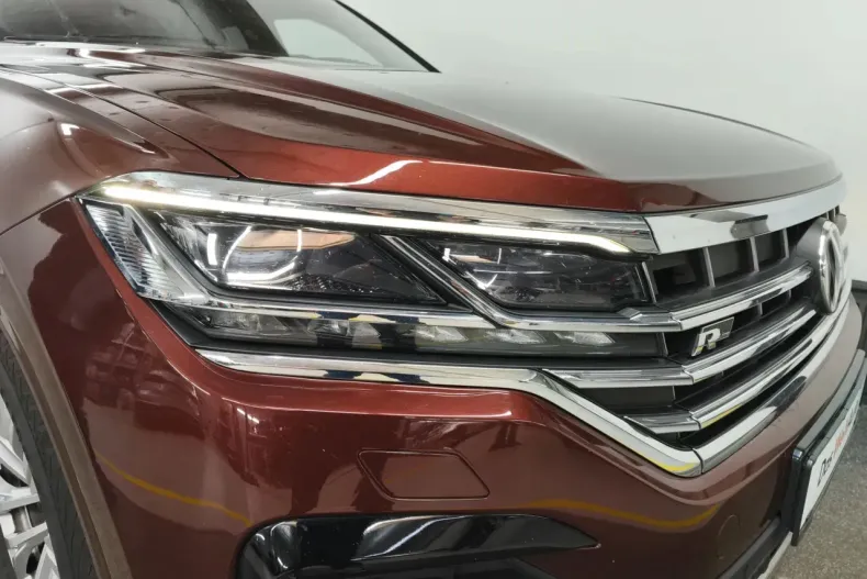 Volkswagen Touareg din 2020 cu 150.000 km - oferta VOL165295 - foto 9